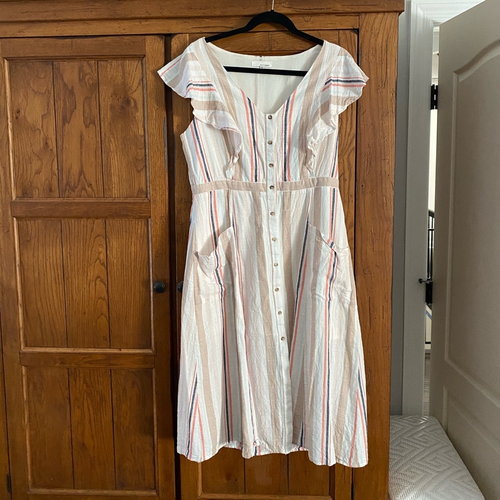 June & Hudson midi dress. Size XL. NWOT. Pet and smoke free home.